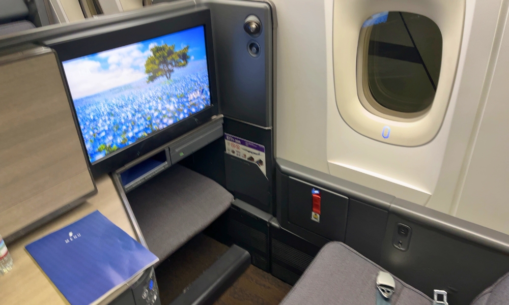 ANAボーイング777-300ER ビジネスクラス THE Room