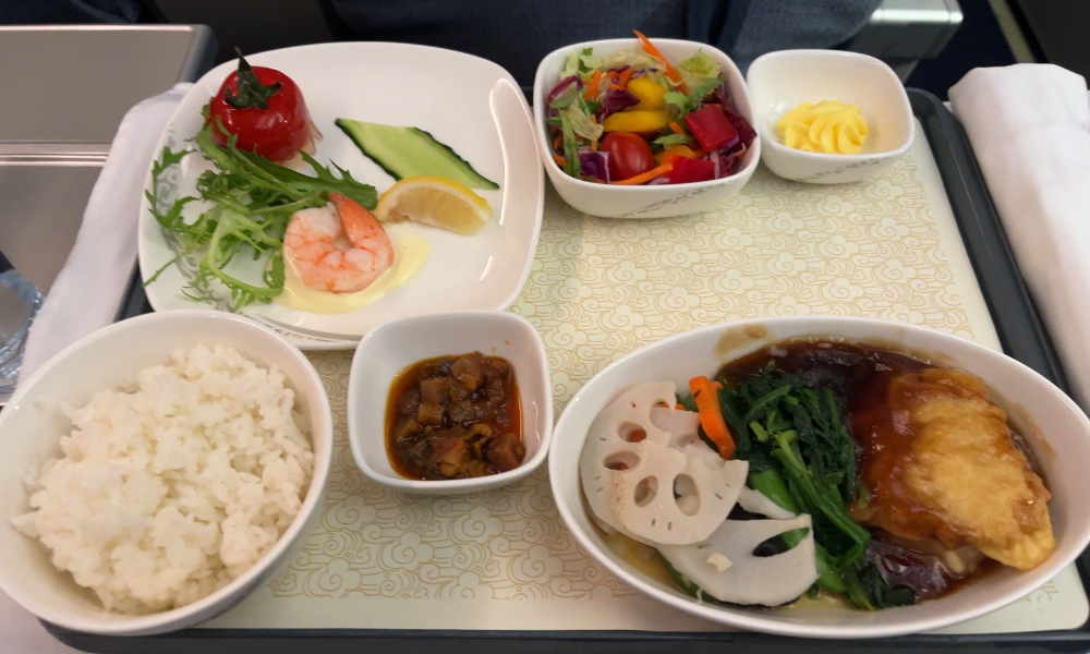 エアチャイナビジネス機内食魚