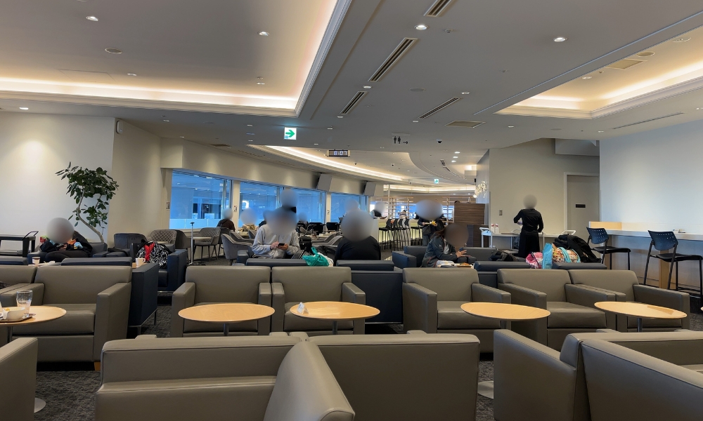 NARITA PREMIER LOUNGE-座席