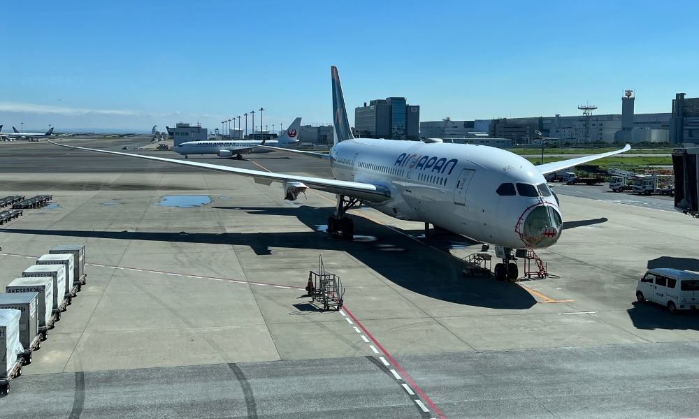 エアージャパンB787 初号機
